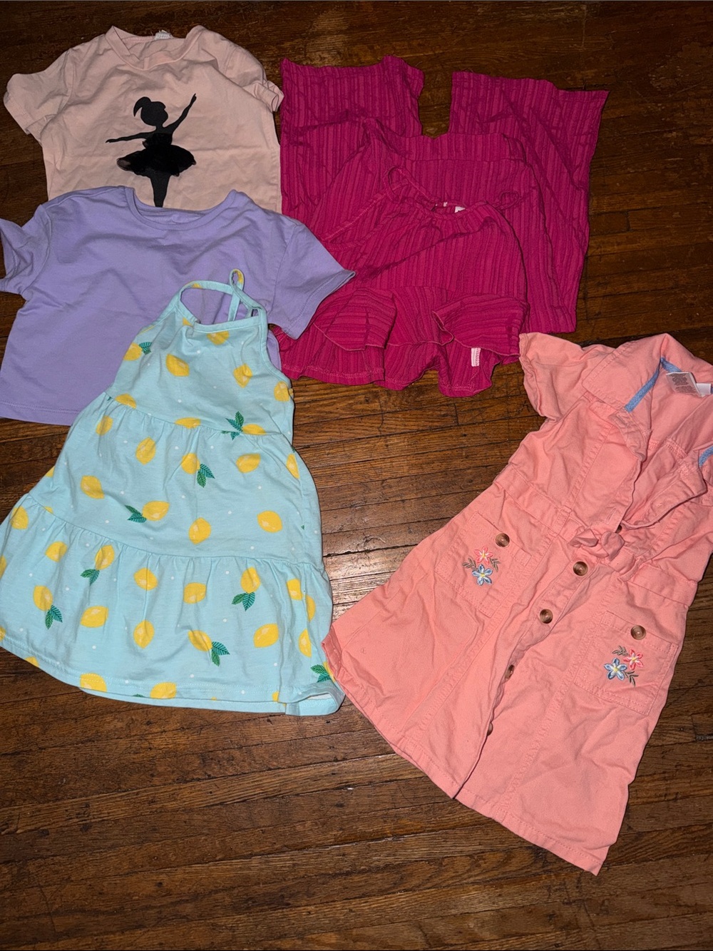 Girl’s toddler 4 Lot